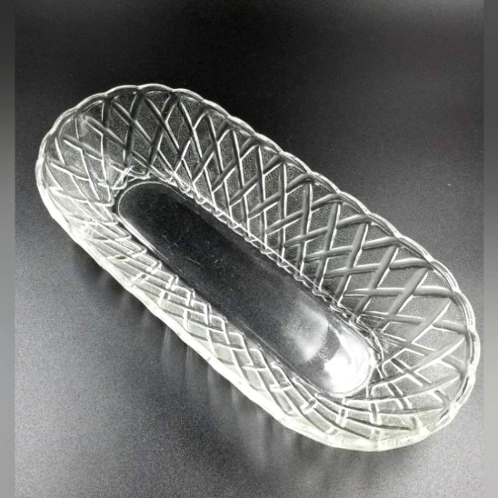 Oblong Bowl Lattice Weave - Vintage - Textured Glass
